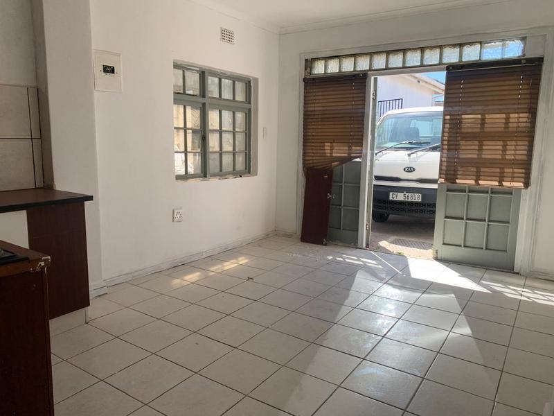 7 Bedroom Property for Sale in Belgravia Western Cape